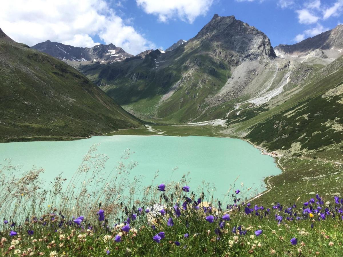 Hotel Zirbenhof Sankt Leonhard im Pitztal Exteriör bild