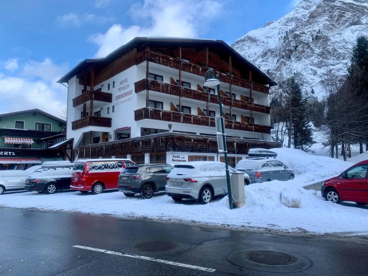 Hotel Zirbenhof Sankt Leonhard im Pitztal Exteriör bild